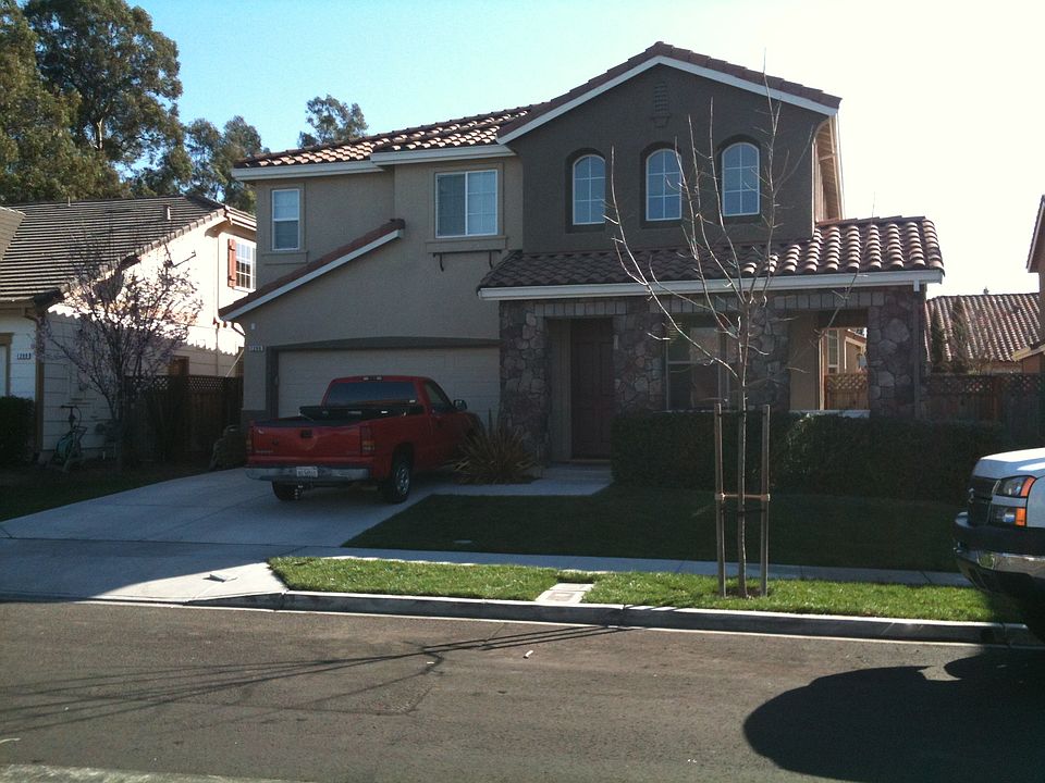 2nd image of 1206 Terrace Dr