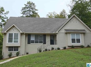 1624 Mountain Gap Cir, Birmingham, AL 35226