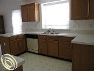3rd image of 41964 Coventry Way #134