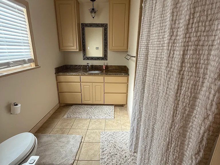 856 Highland Ave — Photo 21