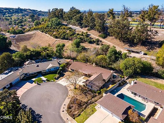 4th image of 1975 Ramona Dr