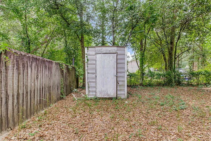 6240 Lanier Dr — Photo 5