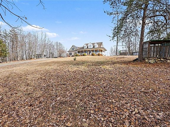 3rd image of 1584 Franklin Hills Ct