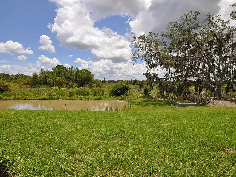 1458 Tahitian Sunrise Dr — Photo 16