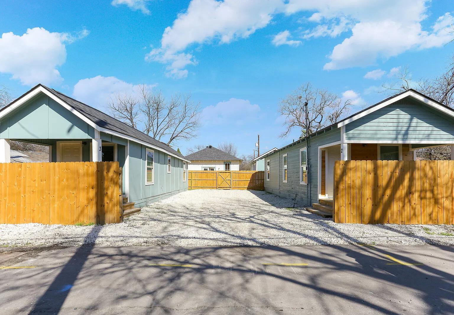 1 bed, 1204 sqft, $940 — Photo 1