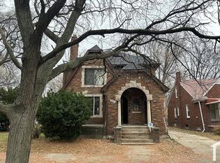 8909 Esper St, Detroit, MI 48204