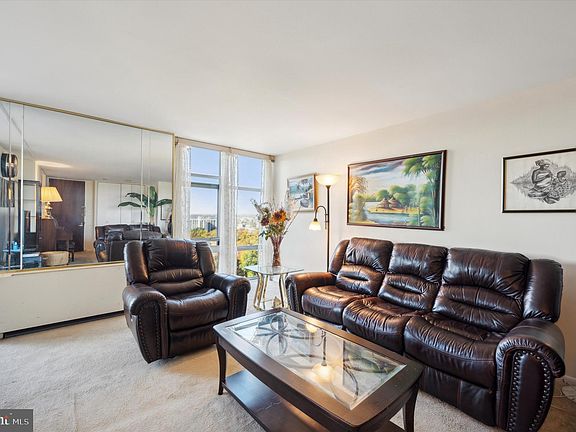 3rd image of 3600 Conshohocken Ave APT 1504