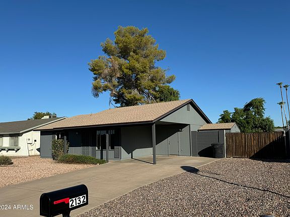 4th image of 2132 W PORTOBELLO Avenue