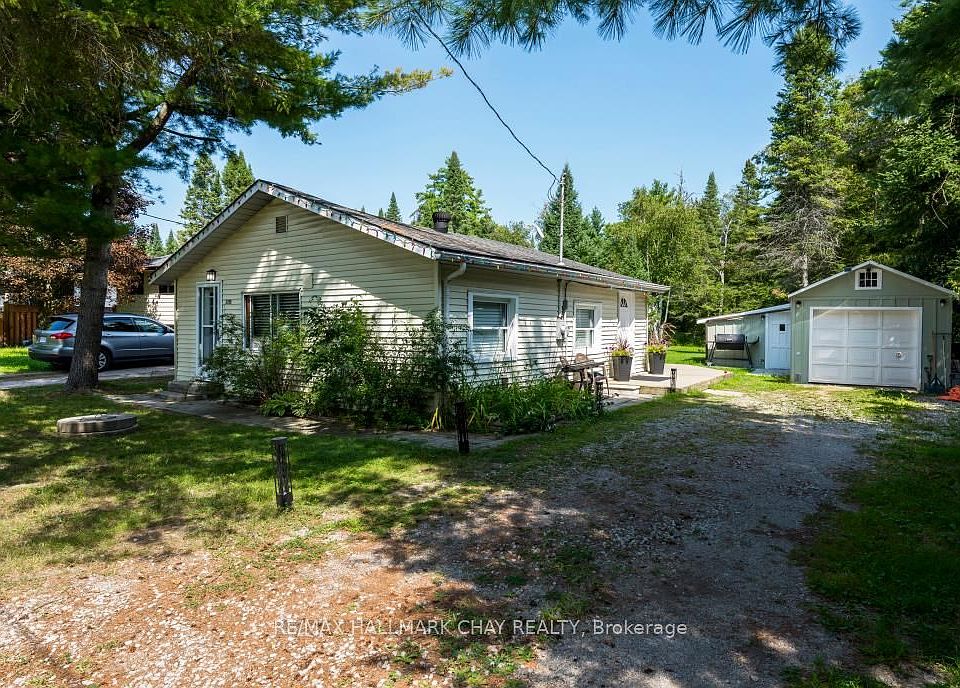 1st image of 3195 Cowan Ave