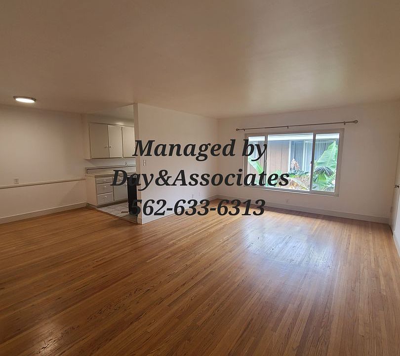 1st image of 7271 Willoughby Ave #5