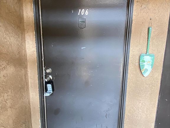 5th image of 2505 4th St #106