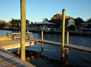 4511 Sailfish Ln, Palmetto, FL 34221