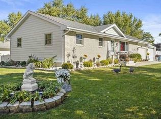 2150 W 95th Ave, Crown Point, IN 46307