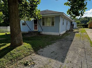 1861 N Olive St, South Bend, IN 46628