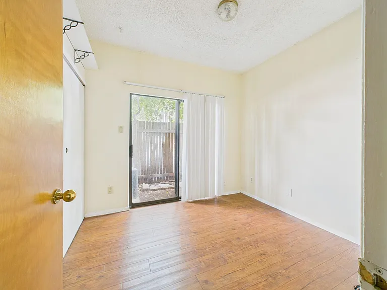 2815 Rio Grande St #110 — Photo 6