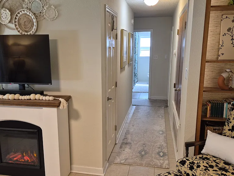 502 E Ash Dr — Photo 8