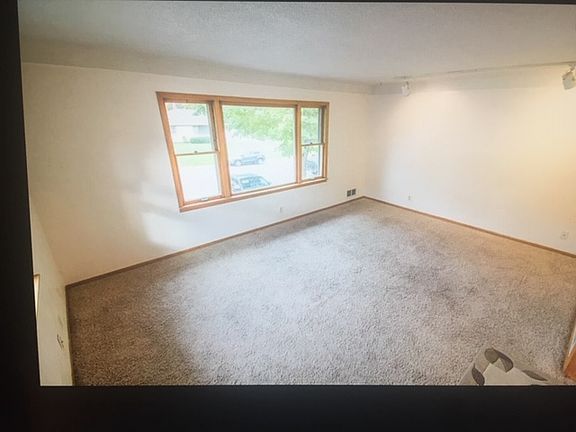 4th image of 1113 9th Ave S #B