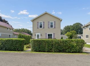 1368 Bartlett Rd, Harborcreek, PA 16421