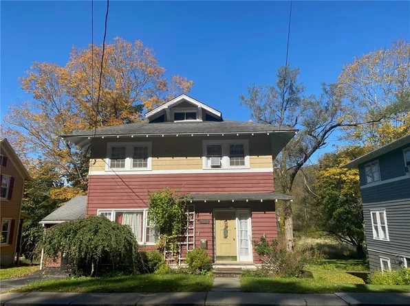 32 Delaware Ave, Delhi, NY 13753