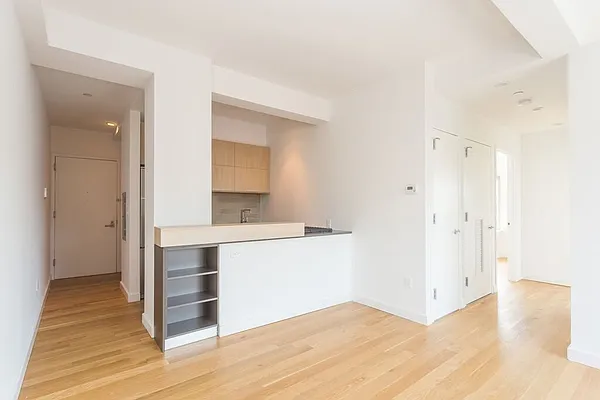 Rented by MNS | media 19