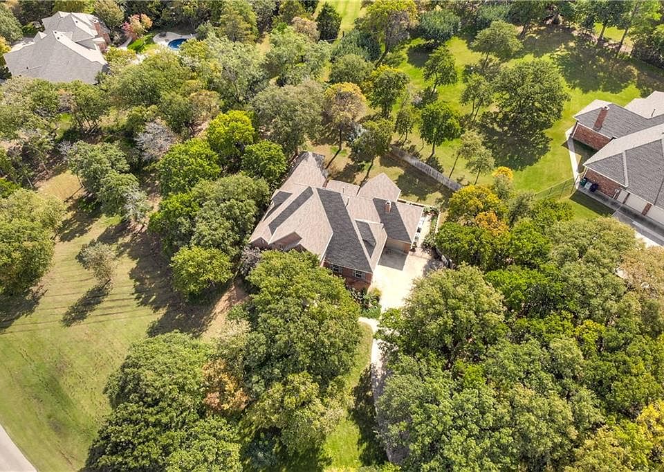 1st image of 9916 Hidden Hollow Ln