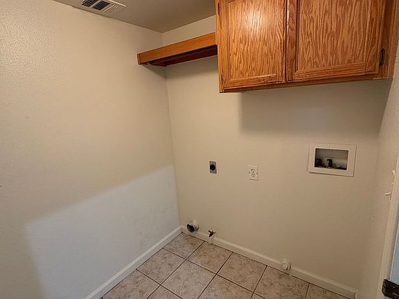4th image of 1427 E La Vida Ct