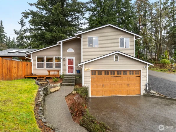 1731 NE Harvard Avenue, Keyport, WA 98345
