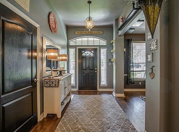 4th image of 1006 Mackintosh Dr