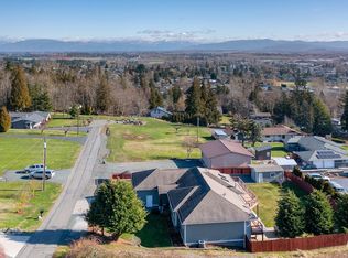 2441 Hilltop Rd, Ferndale, WA 98248