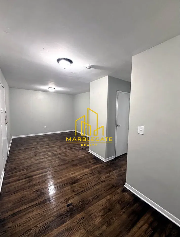 48 Carteret St — Photo 3