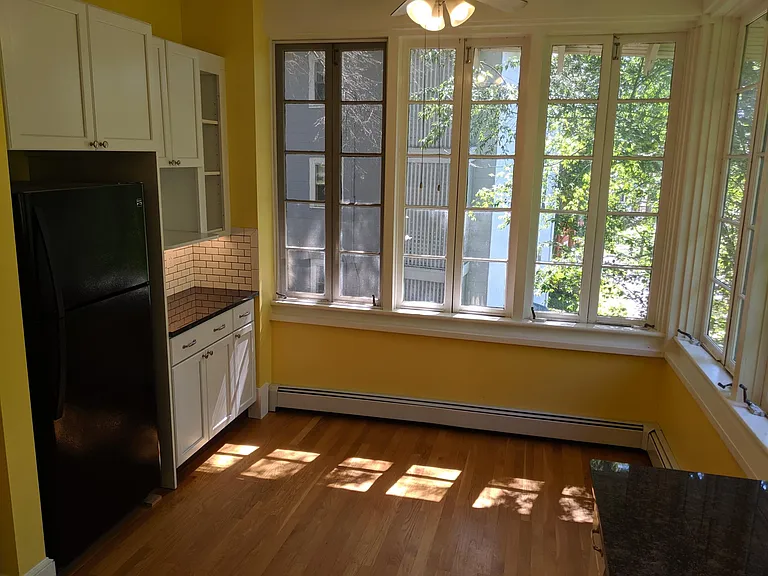 25 Forest Hill Dr — Photo 5