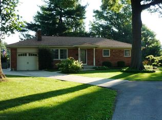 4405 Alicent Ct, Woodlawn Park, KY 40207