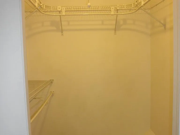 844 Inverrary Ln — Photo 11