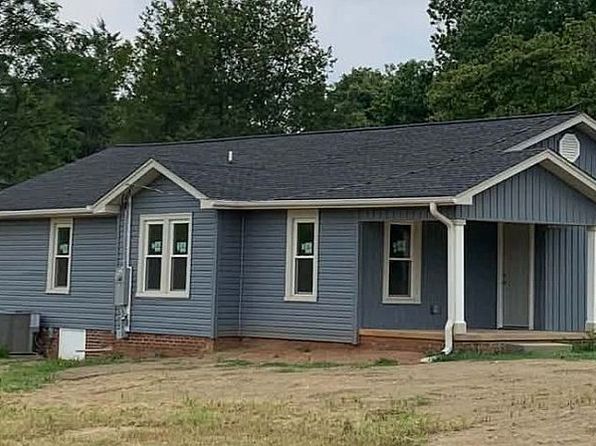 917 W Clemmonsville Rd