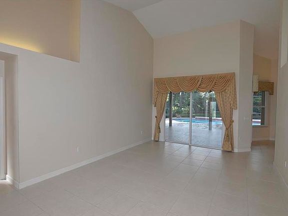 5th image of 2870 Willow Bay Ter