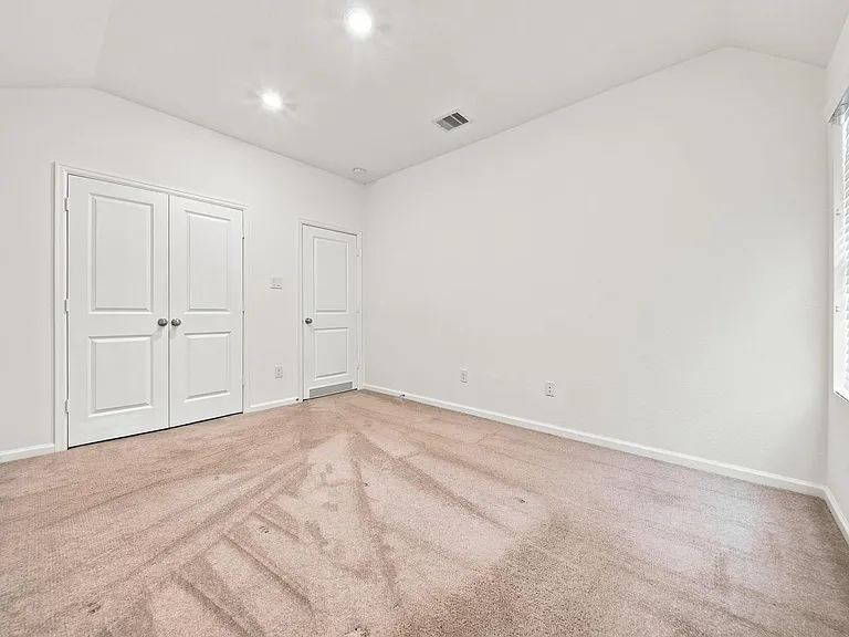4926 Chester Lake Ln — Photo 19