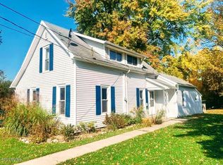 432 W Lincoln Ave, Reed City, MI 49677