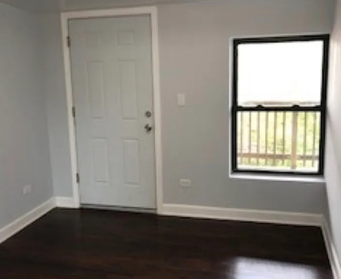 1141 S Western Ave #3 — Photo 4