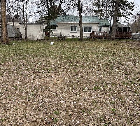 View to property line 