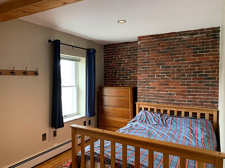 105 W Merrimack St #3 — Photo 7