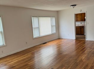1005 SE Lafayette St, Topeka, KS 66607