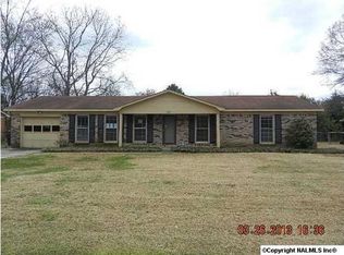 1911 8th St SW, Decatur, AL 35601