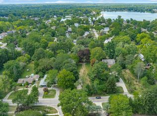 5620 Inkster Rd, West Bloomfield, MI 48323