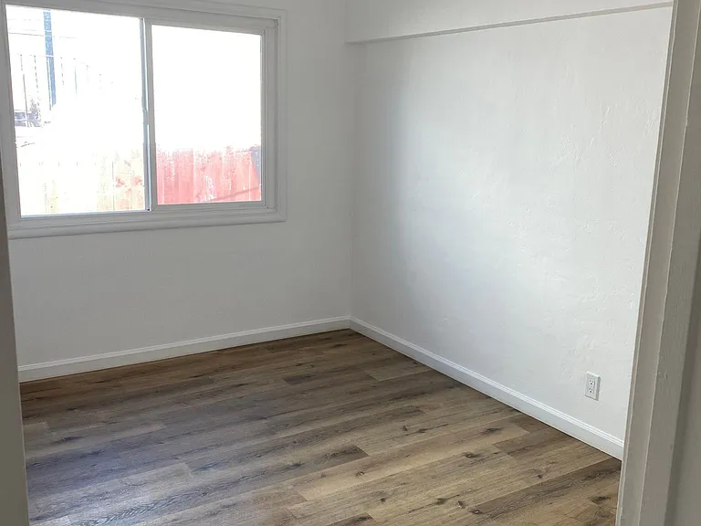 5906 Alameda Ave — Photo 10