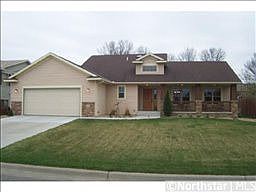 1st image of 1040 Orchid Dr NE