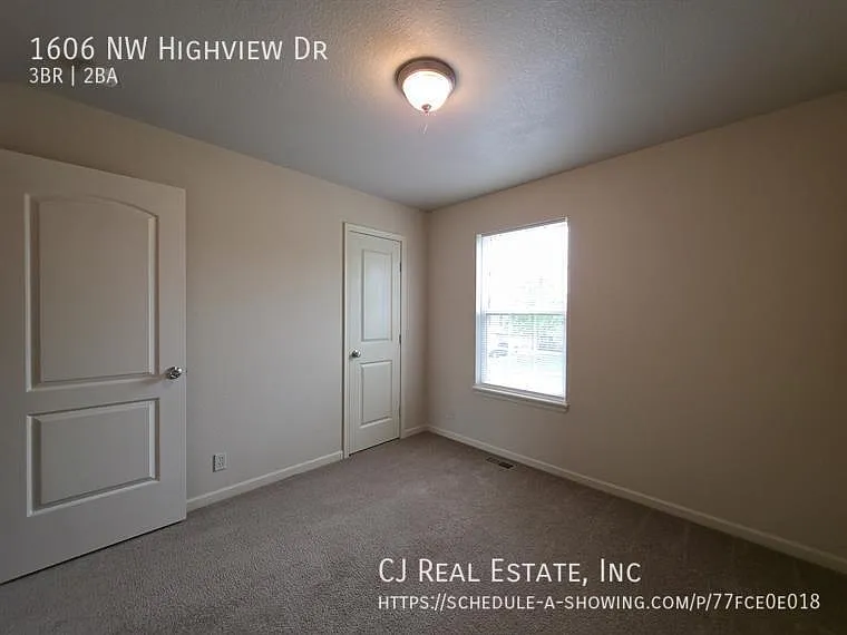 1606 NW High View Dr — Photo 6