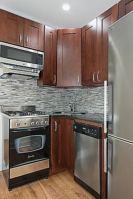 Rented by Bold New York | media 22