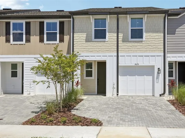 7679 Deer Valley Cir, Tampa, FL 33635