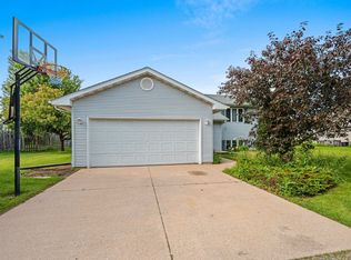 100 Kope Ave, Oshkosh, WI 54901