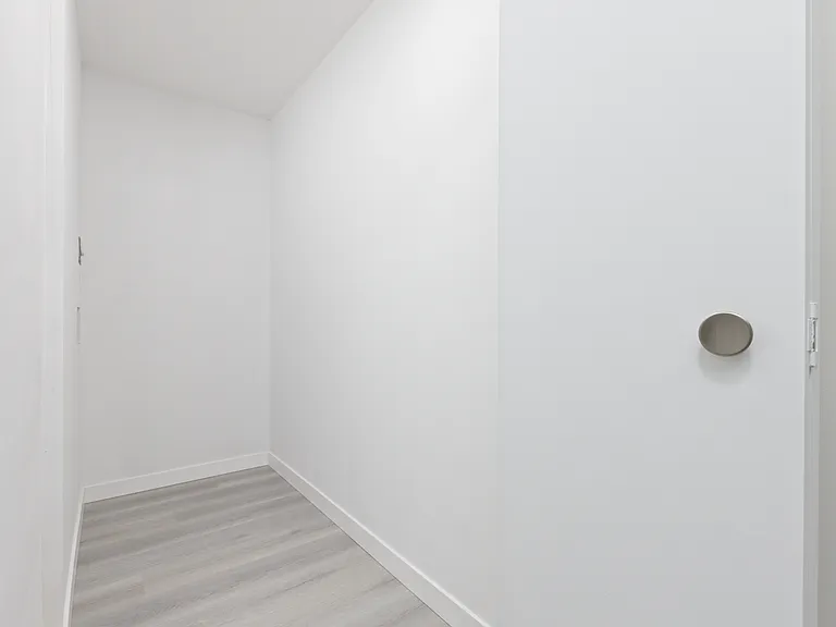 1777 Frances St — Photo 14